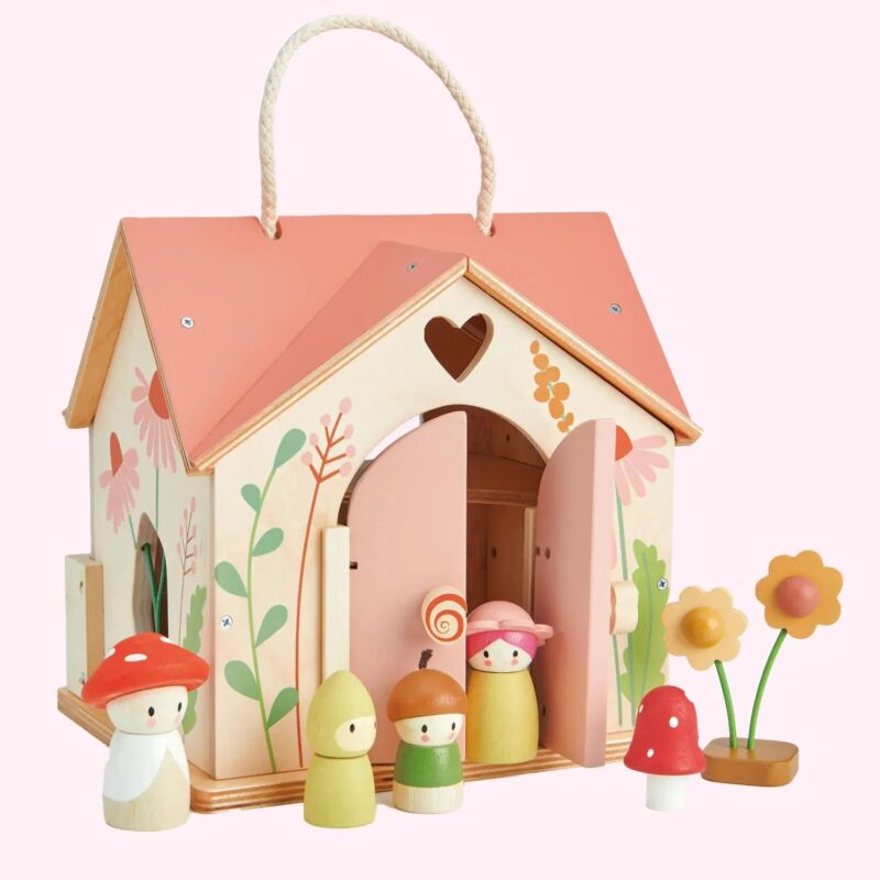 Zairam Rosewood Cottage Playset – Wooden Peg Dolls & Accessories